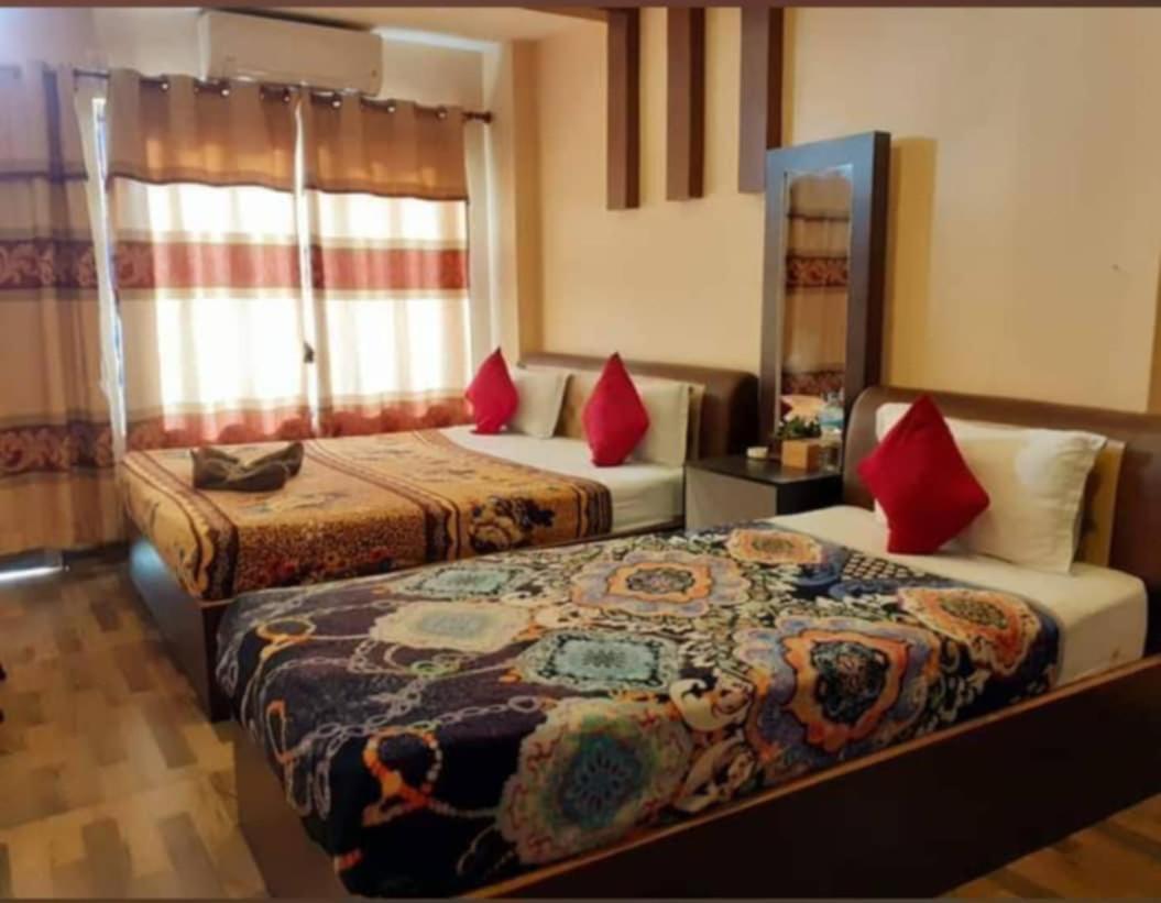 Hotel Prabhu Hetauda Kültér fotó